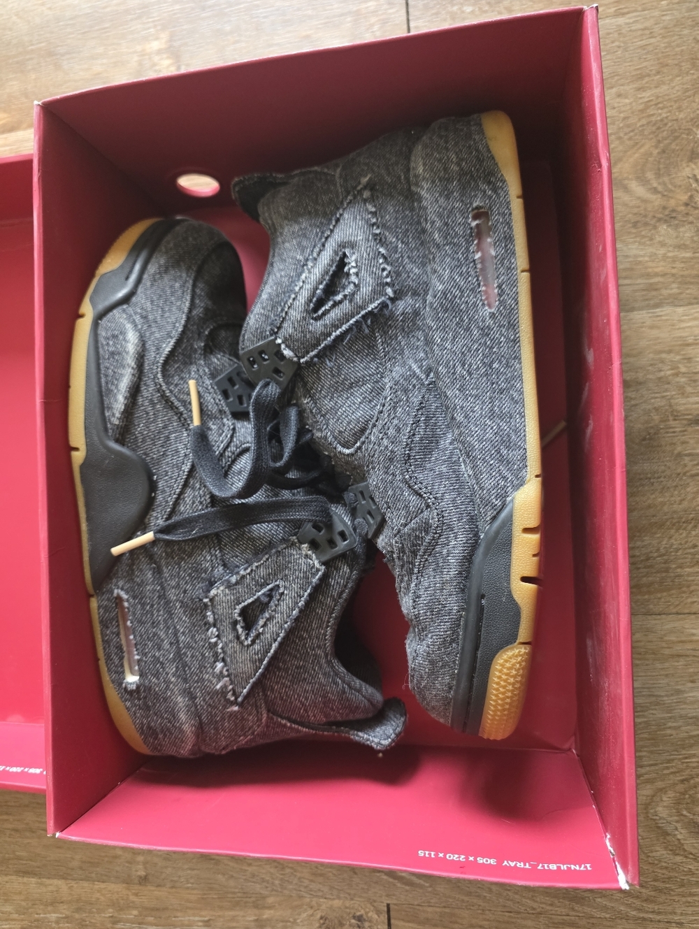 Used Air Jordan 4 RTR Levi's NRG Kids Box Label - Black Great Condition
